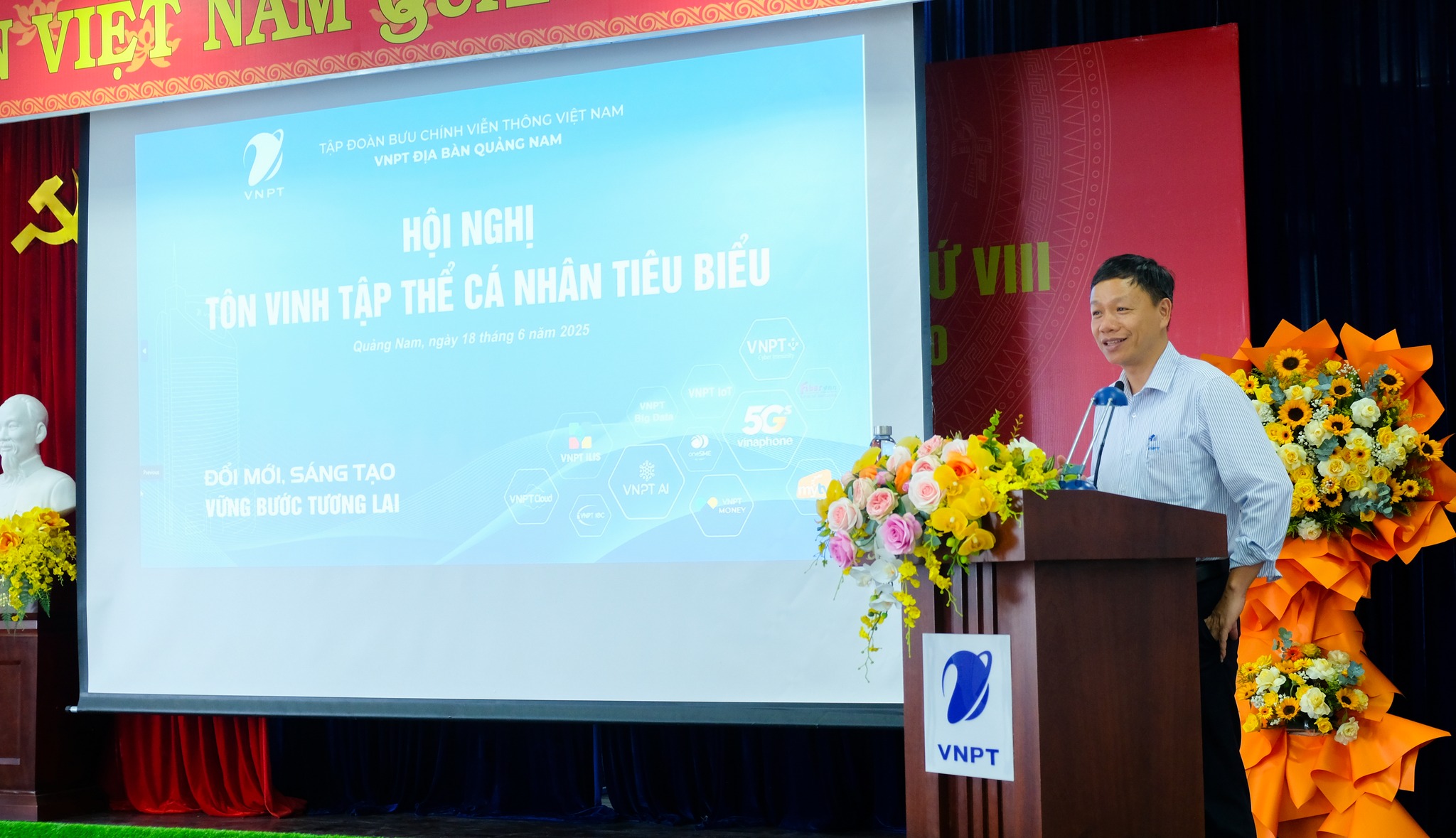VNPT Quảng Nam tôn vinh điển hình tiên tiến trong phong trào thi đua 6 tháng đầu năm 2025