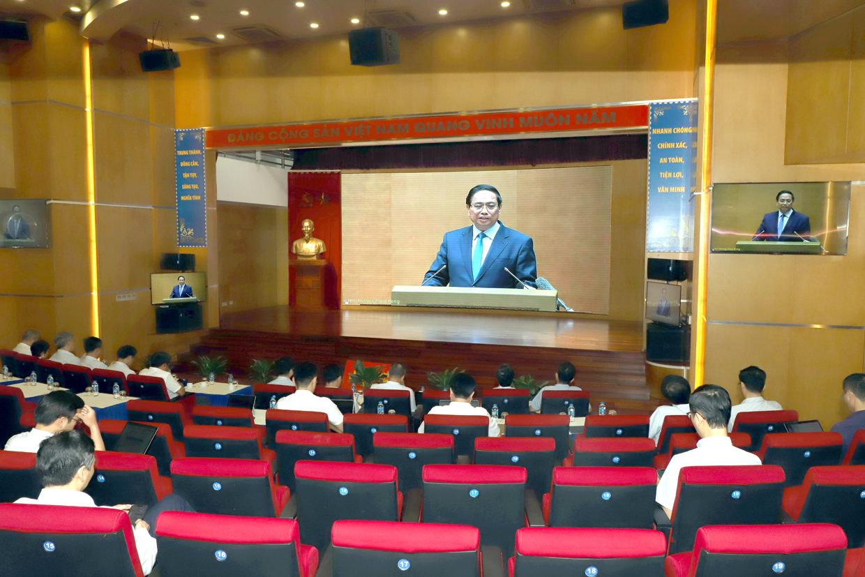Cán bộ, đảng viên Tập đoàn nghe quán triệt, triển khai thực hiện 4 nghị quyết quan trọng của Bộ Chính trị