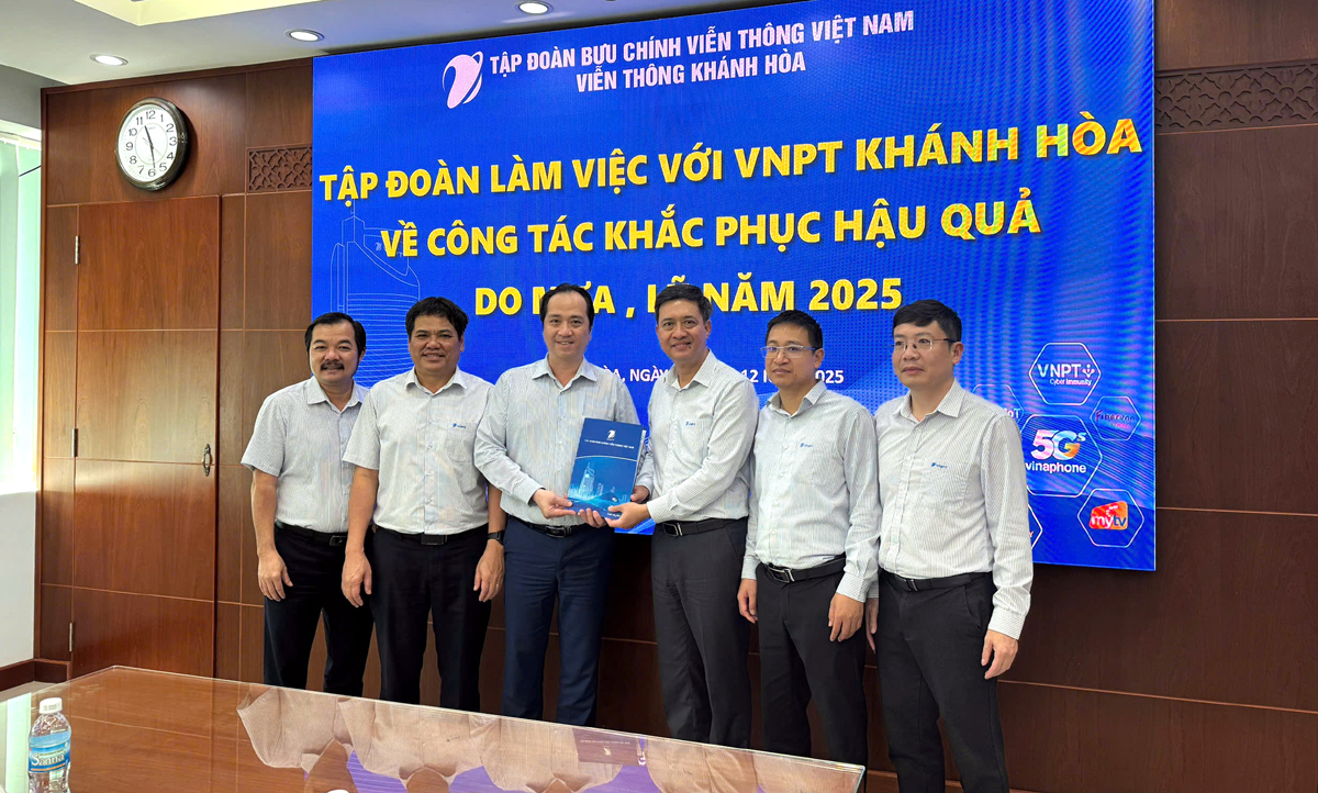 Lãnh đạo Tập đoàn kiểm tra công tác khắc phục hậu quả do mưa, lũ tại Khánh Hòa